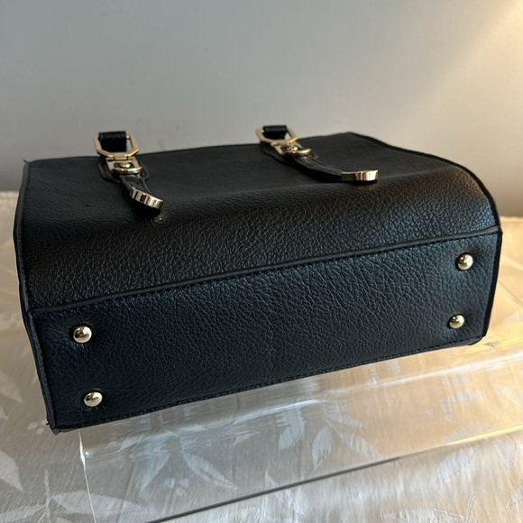 Adaptable black handbag. Perfect size with crossbody strap. New w/ tags - Picture 7 of 11